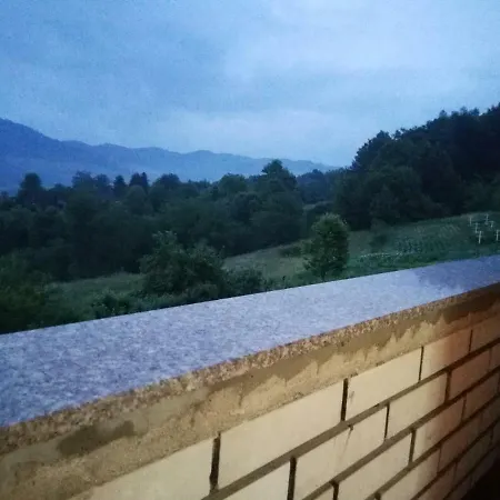 Feriehus Idylle -pyramid View