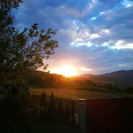 Idylle -pyramid View Visoko